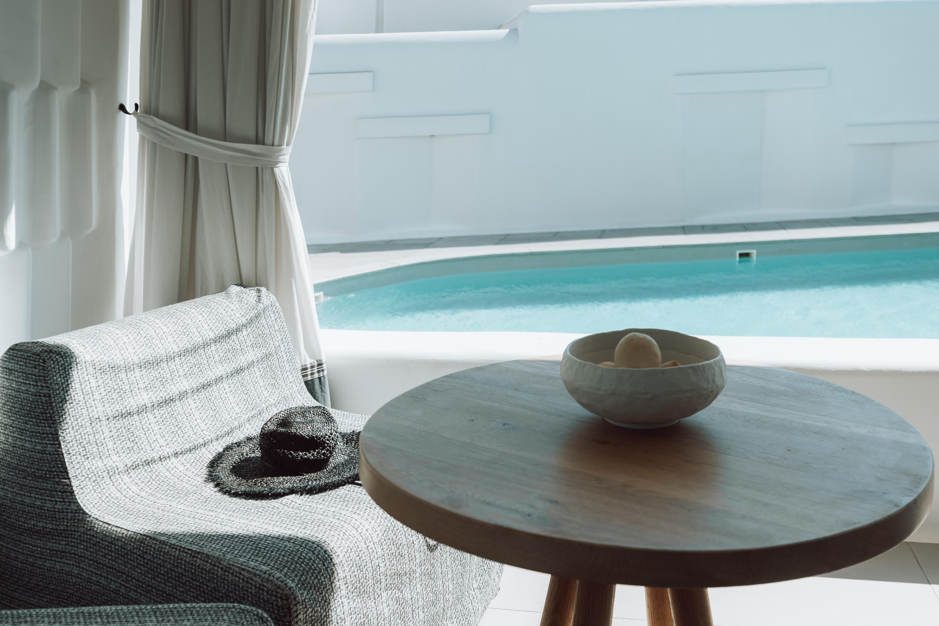 미코노스 암모스 호텔 오르노스 외부 사진 Interior of a suite